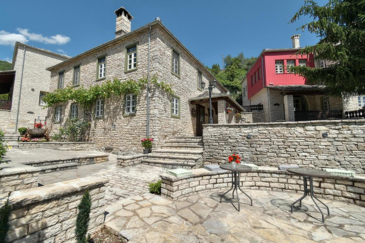 Hotel Ameliko Zagori à Áno Pediná Extérieur photo