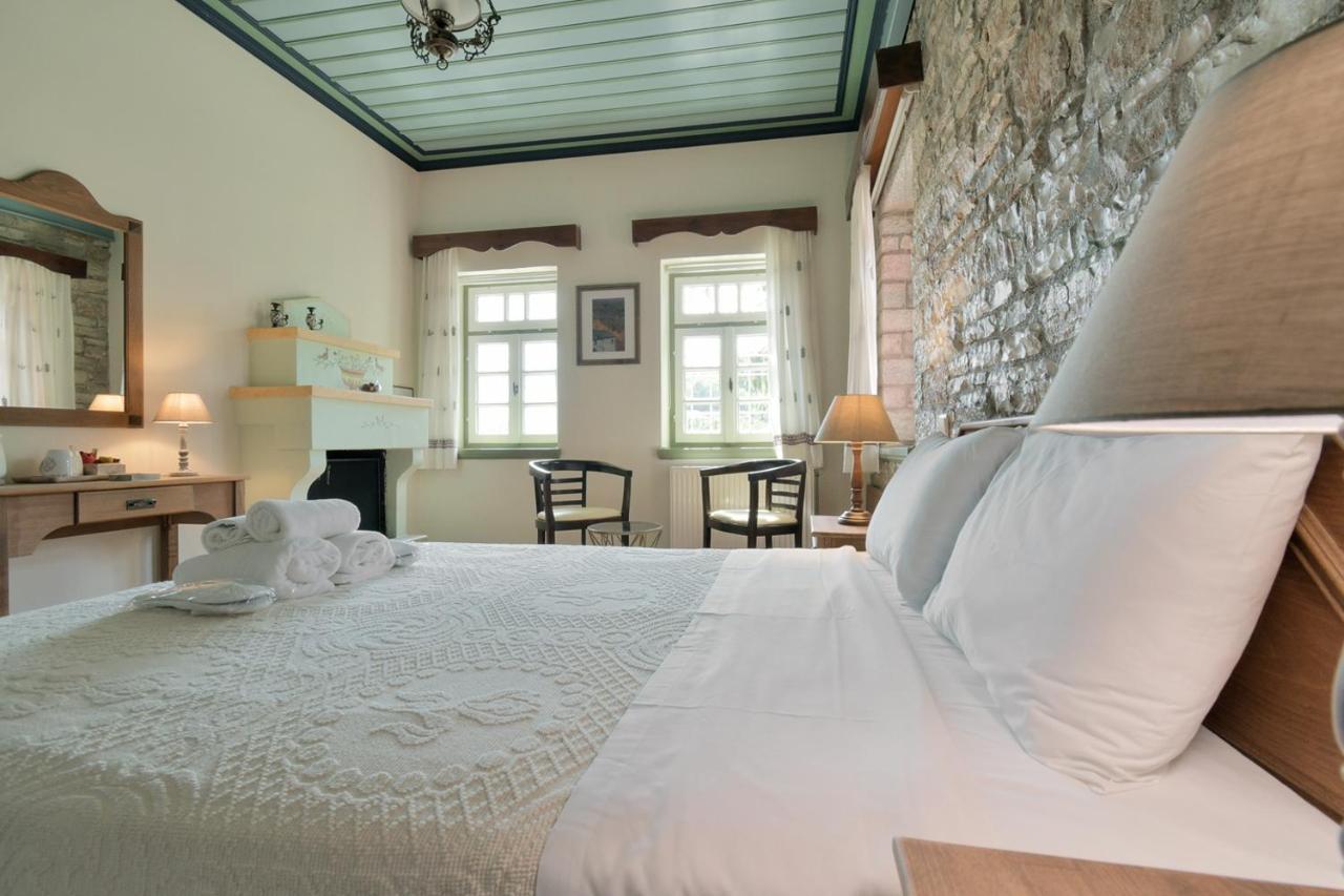 Hotel Ameliko Zagori à Áno Pediná Extérieur photo